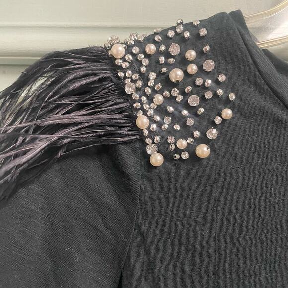 Boston Proper Feather Studded Tee Size XS Black Jeweled - Picture 2 of 5
